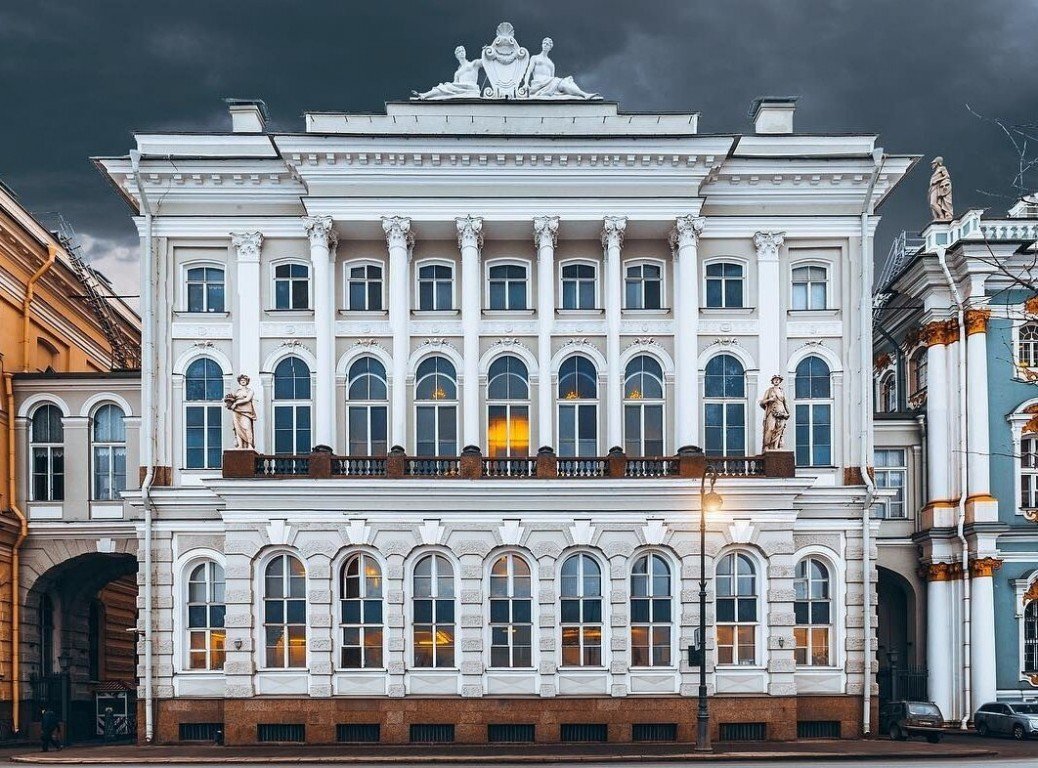 Малый Эрмитаж в Санкт-Петербурге