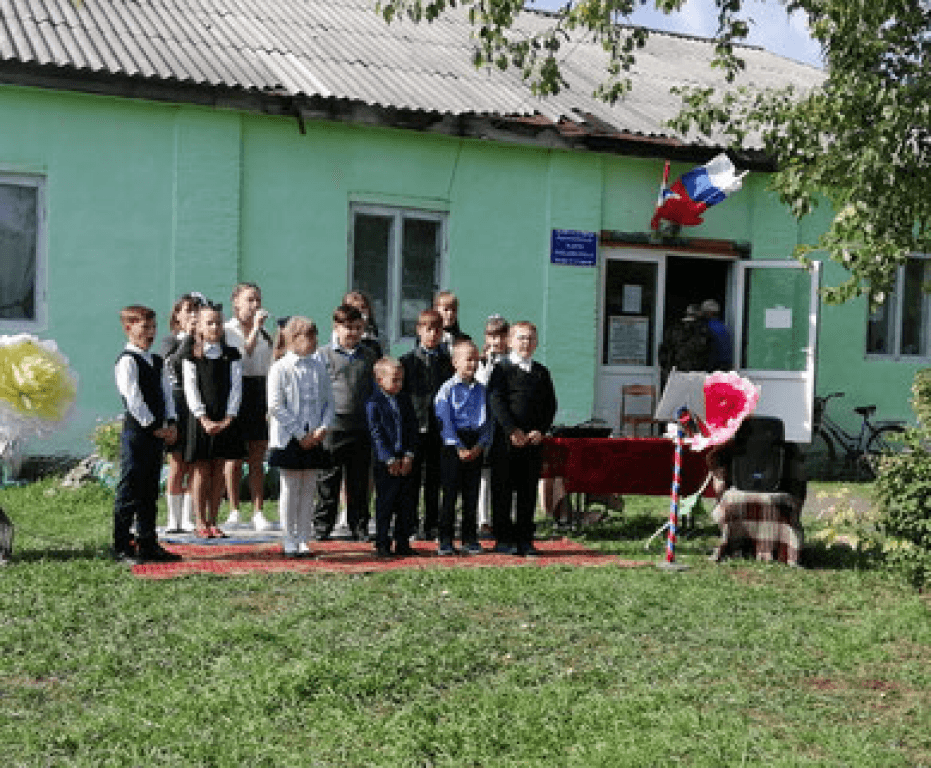 Погода омская область оконешниковский. Куломзинская школа. Куломзинское сельское поселение Тарского. Д.Волчино, Оконешниковского района. Андреевка (Оконешниковский район).