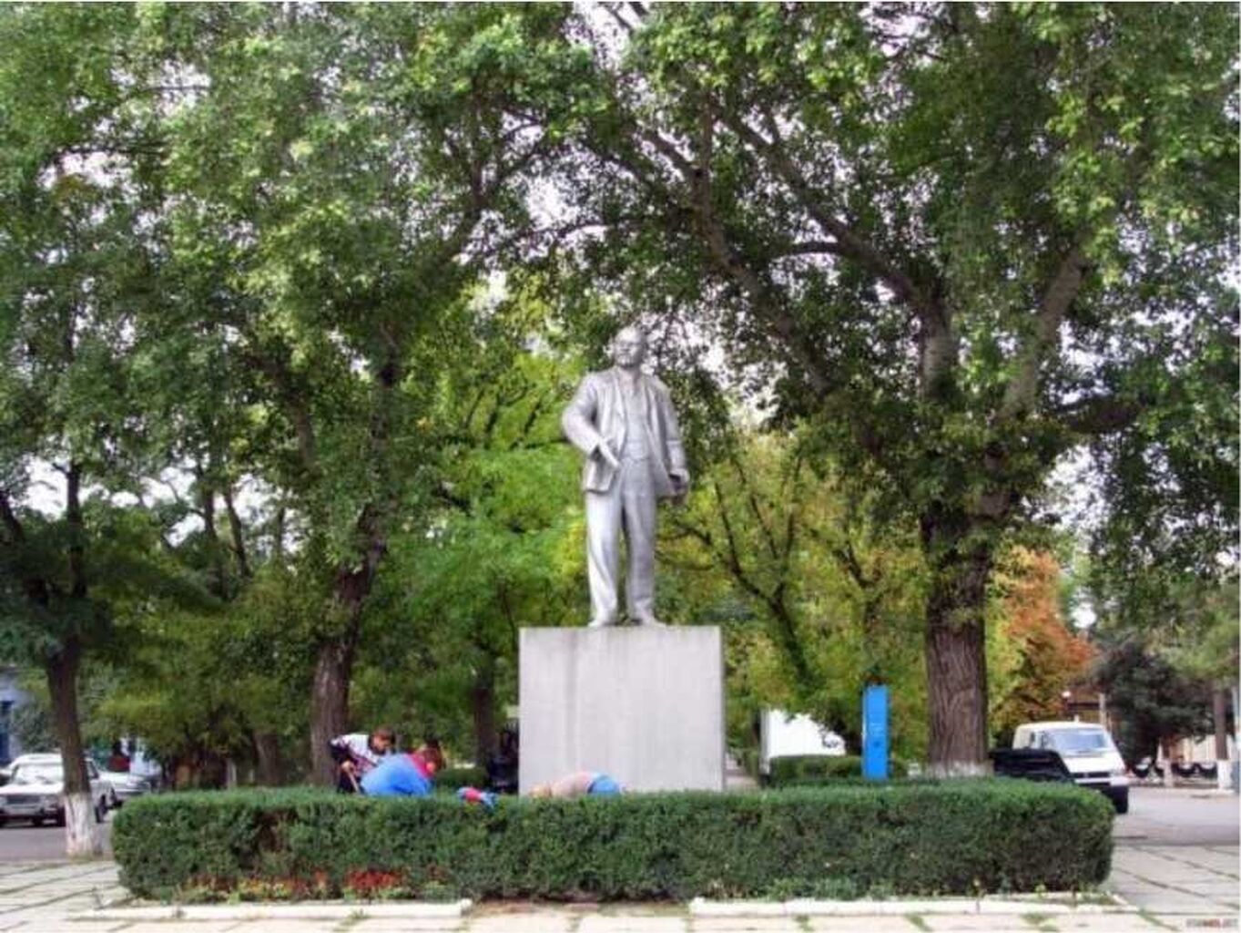 Памятник Ленину в Буденновске